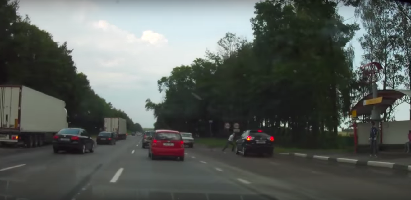 Минск: водитель «Лексуса» сбил человека