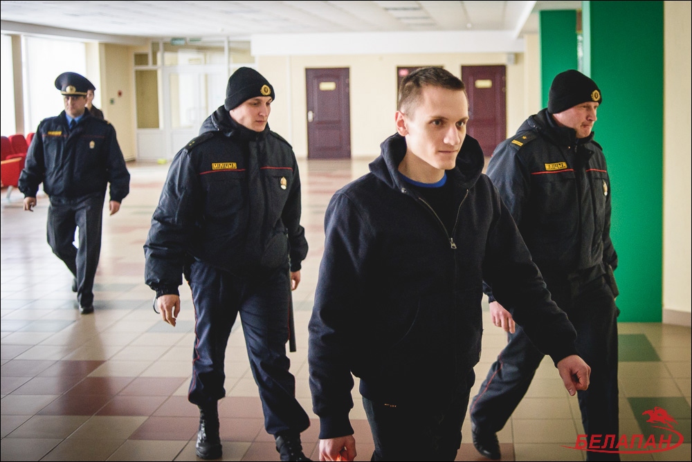 Николай Дедок вышел на свободу после 10 суток ареста