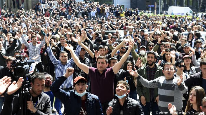 Массовые протесты в Ереване