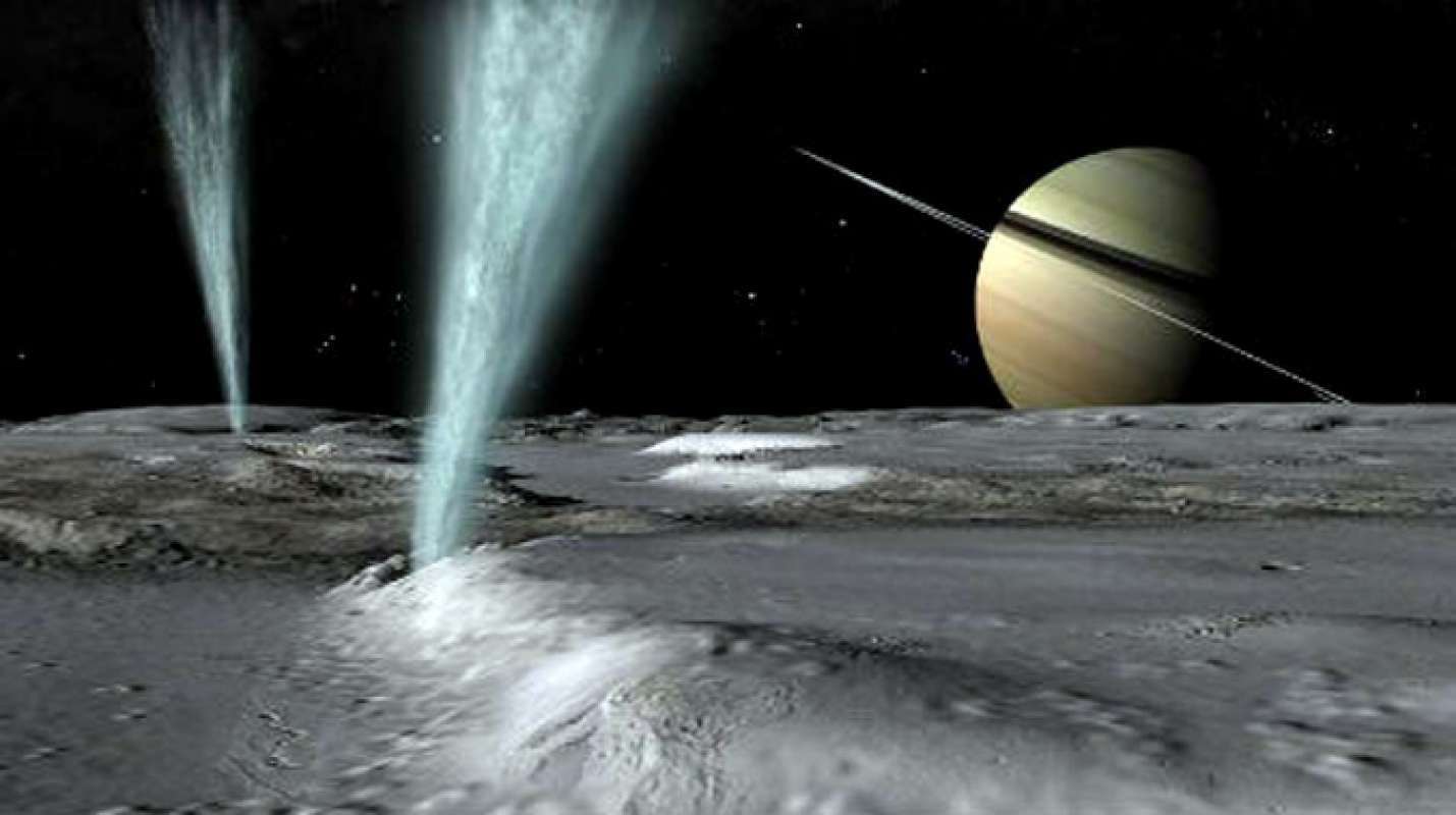 На спадарожніку Сатурна знайшлі складаную арганіку