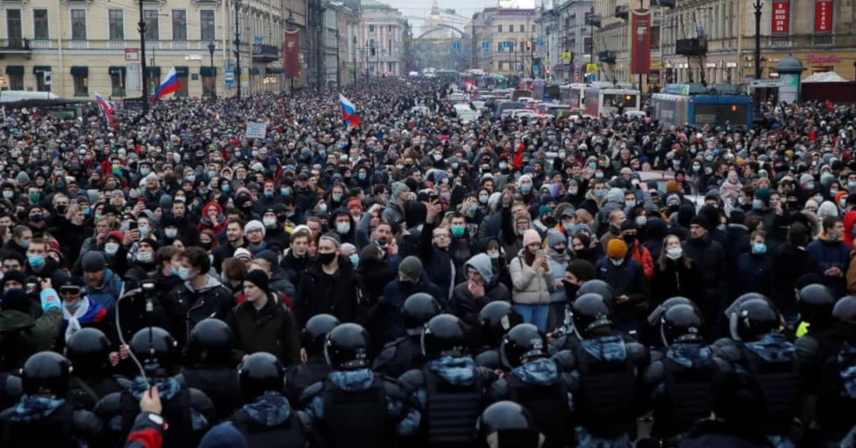 Навальщина или восстания против Путина?