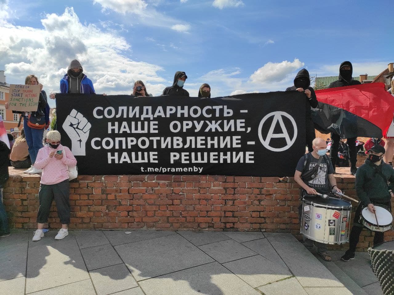 Акция беларуских анархистов в Варшаве
